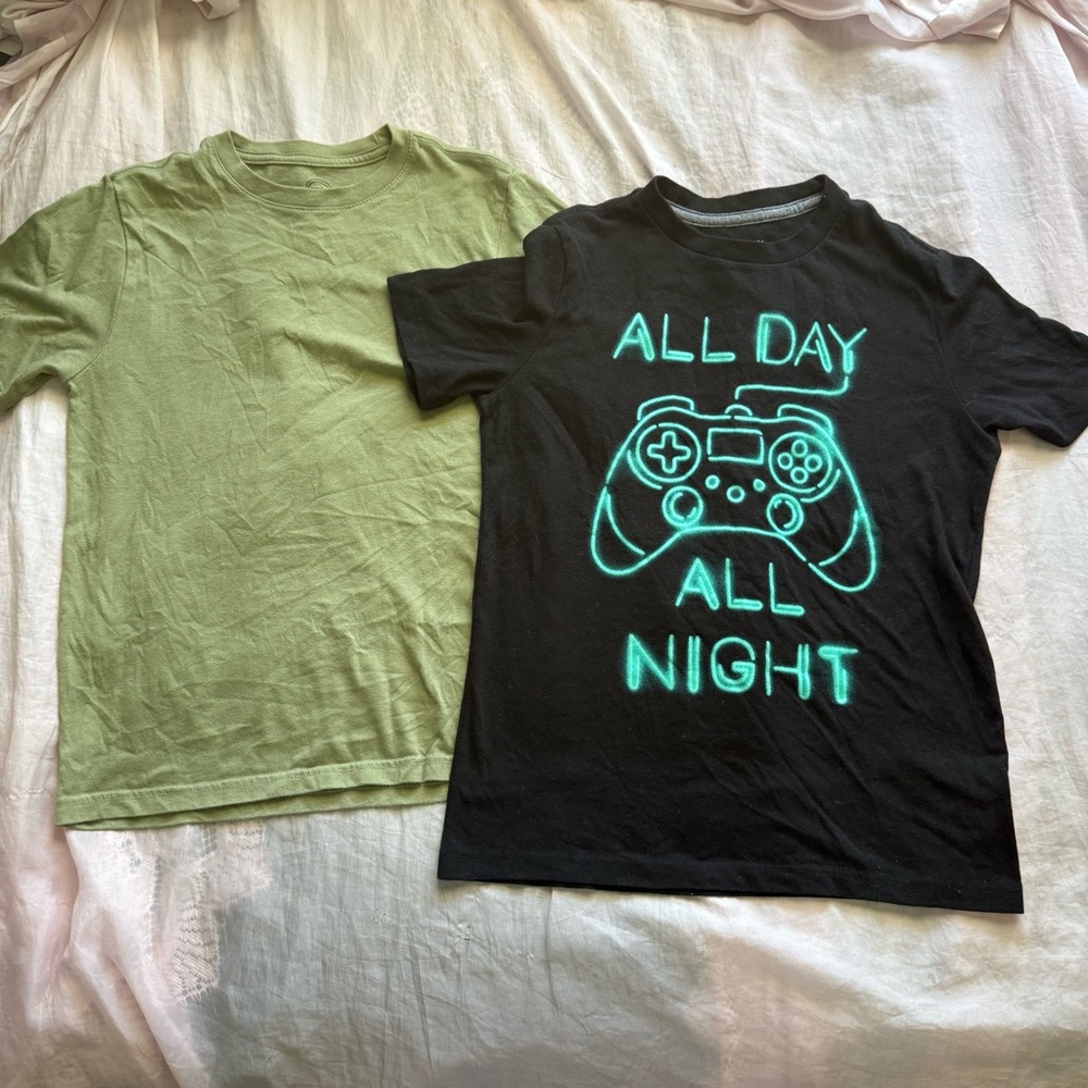 Boy’s size large T-shirt bundle